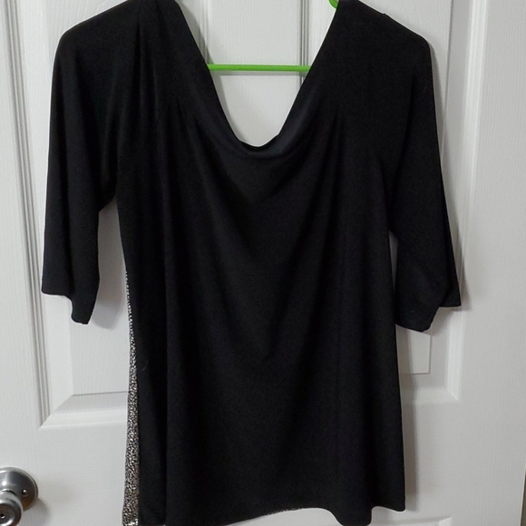 *Glittery 3/4 sleeve dress top - Picture 2 of 3